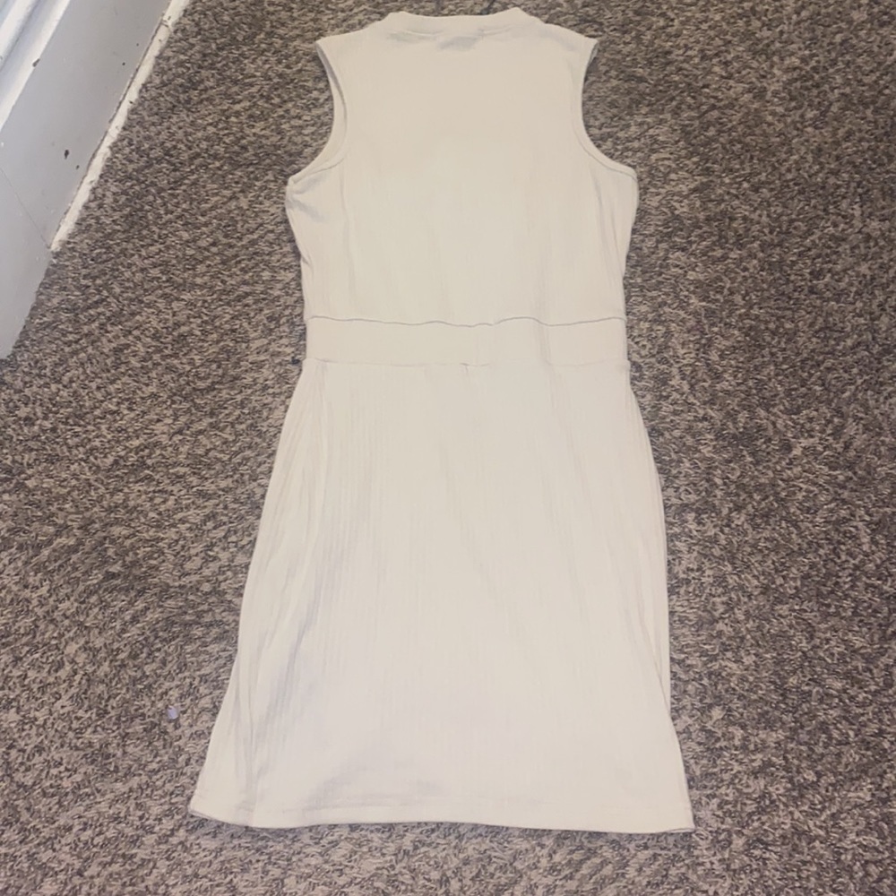 Missguided Dress - Picture 6 of 9